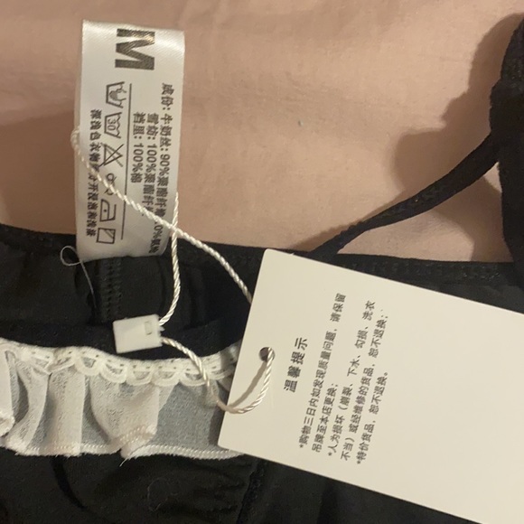 Japanese lingerie cut out panties - Picture 5 of 6